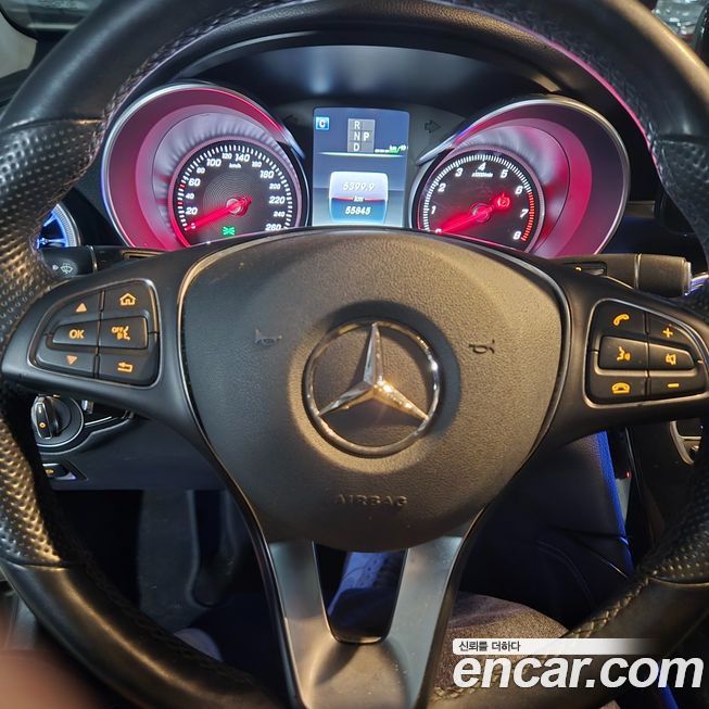 Mercedes-Benz GLC-Class 2019