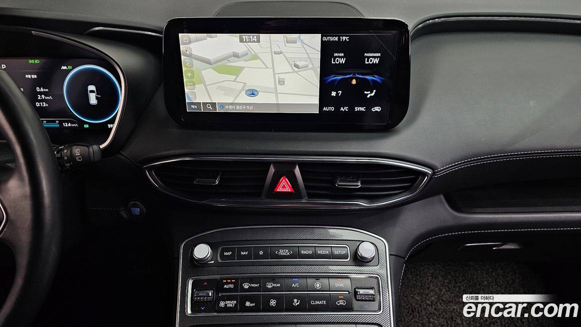 Hyundai Santafe 2022