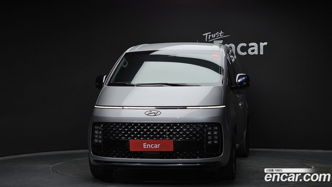 Hyundai Staria 2022
