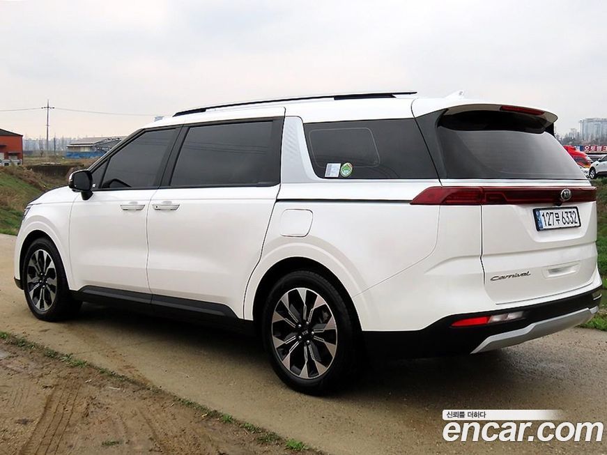 Kia Canival 2021