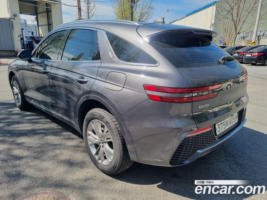 Genesis GV70 2021