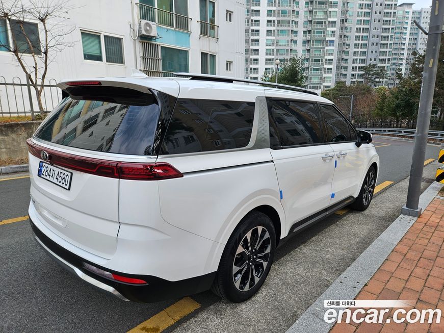 Kia Canival 2021