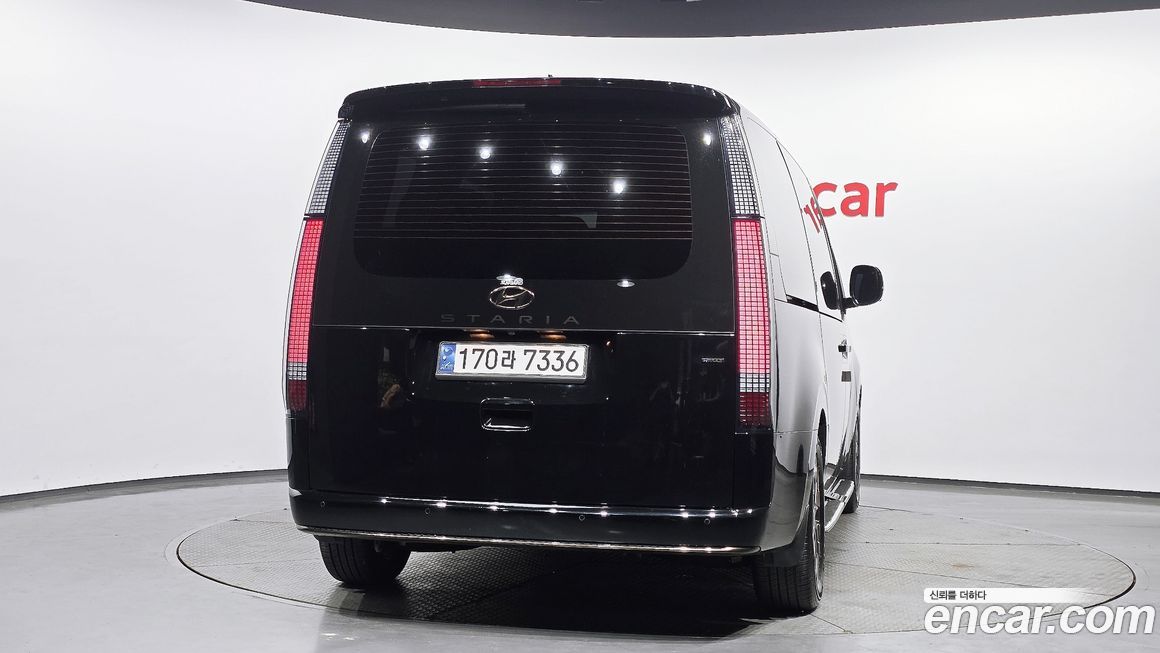 Hyundai Staria 2023