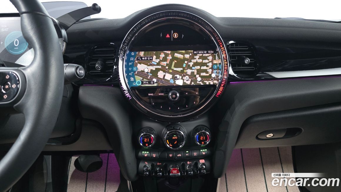 Mini Cooper Convertible 2024