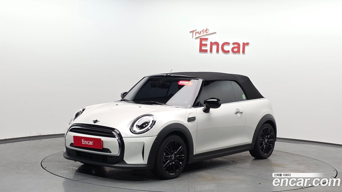 Mini Cooper Convertible 2024