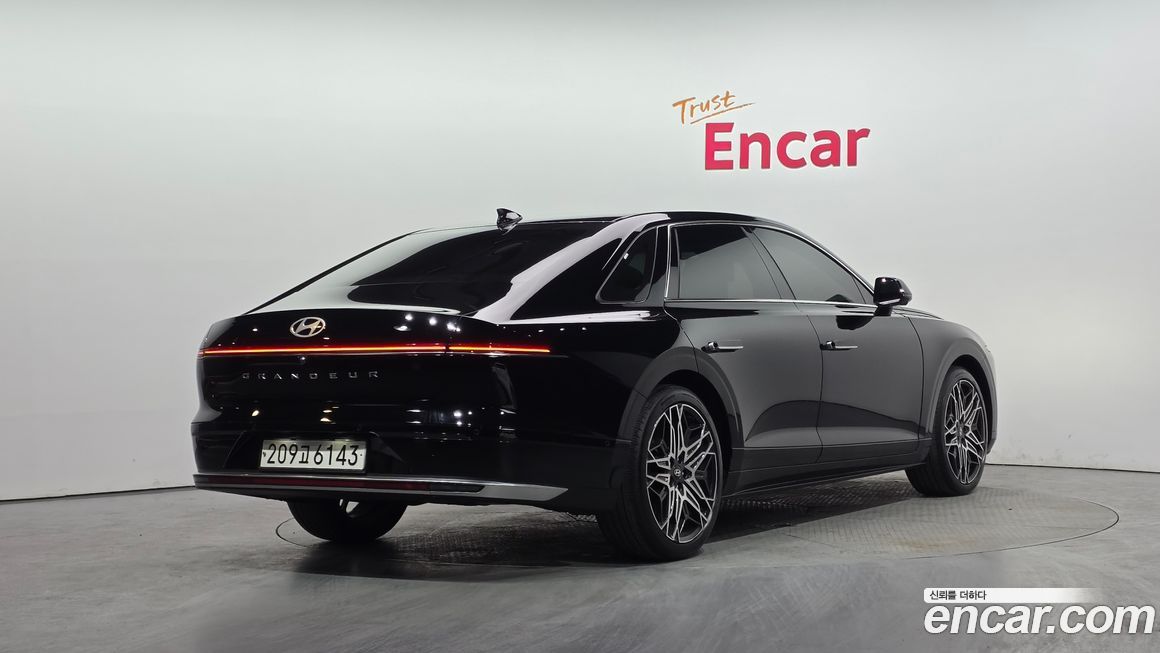 Hyundai Grandeur 2023