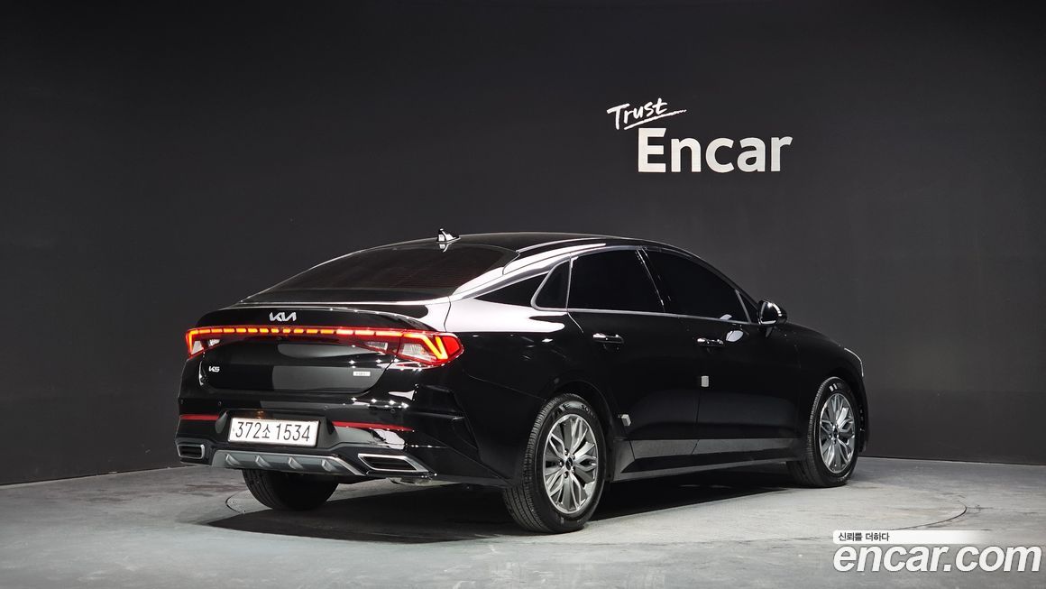 Kia K5 2023