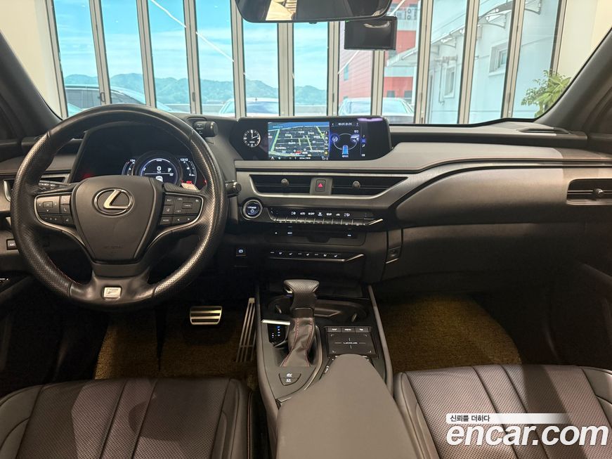 Lexus UX 2020