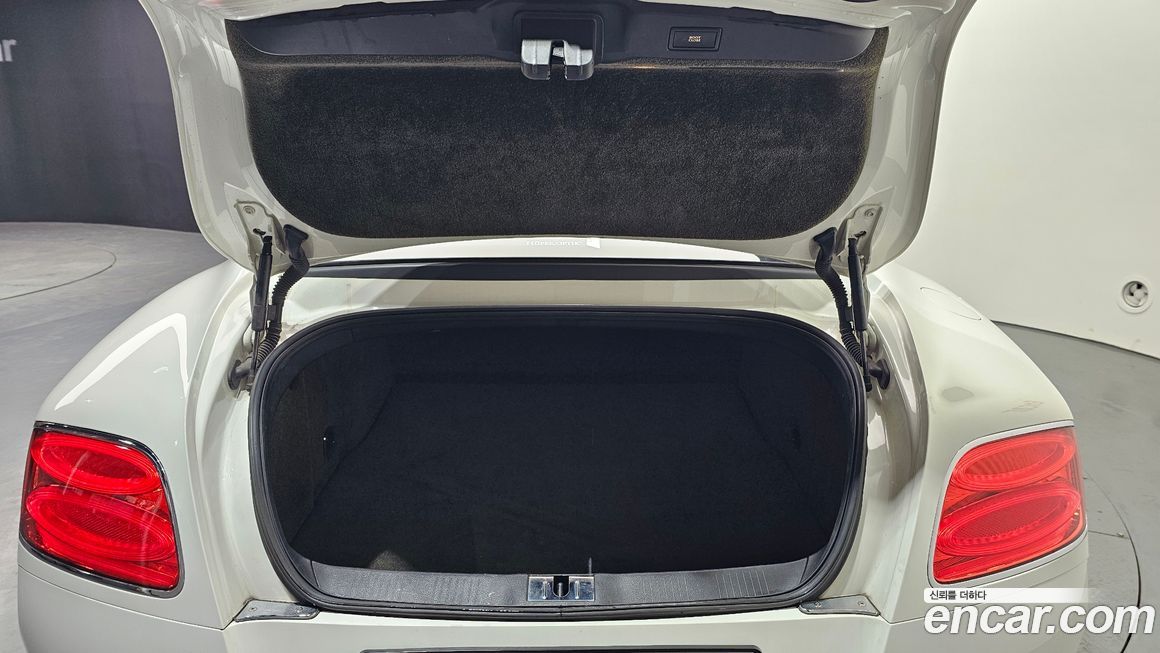 Bentley Continental 2016