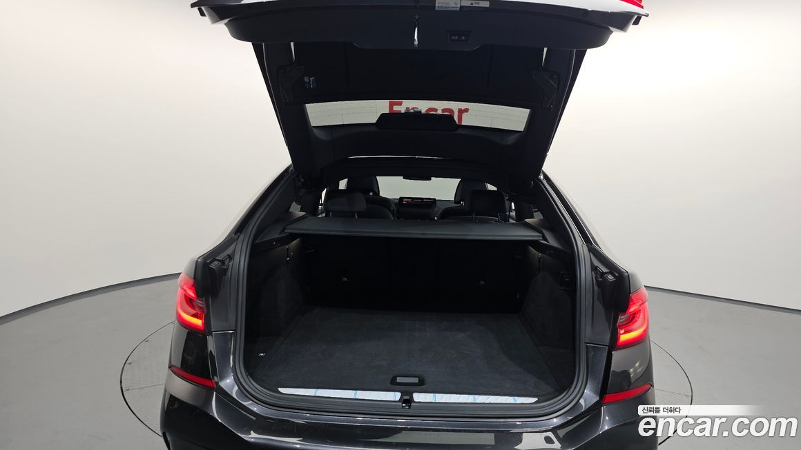 BMW Gran Turismo 2023