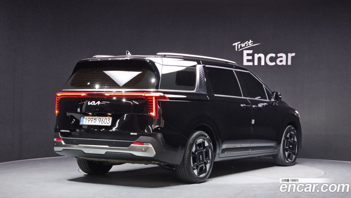 Kia Canival 2025