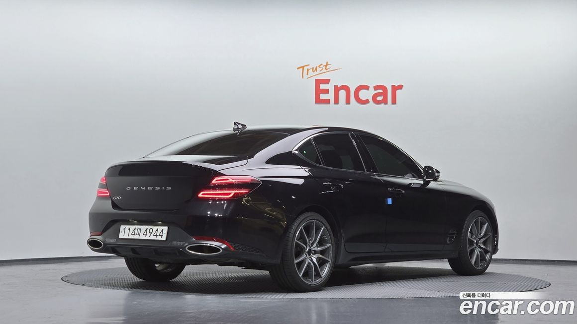 Genesis G70 2024