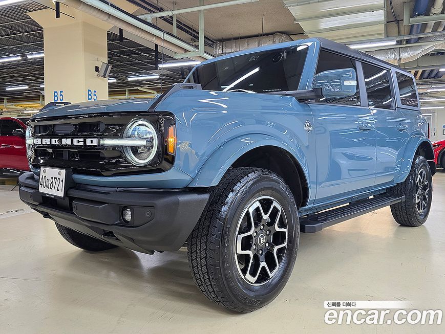 Ford Bronco 2022