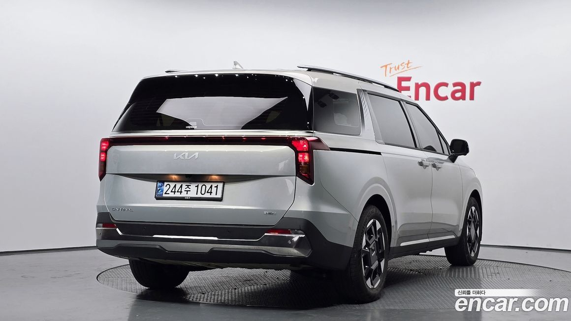 Kia Canival 2025