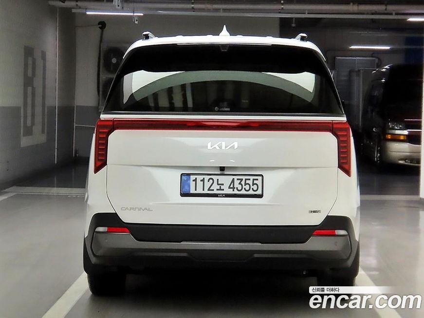Kia Canival 2025