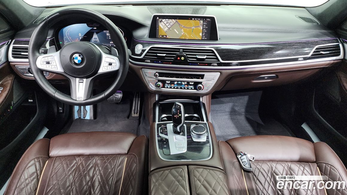 BMW 7-Series 2021