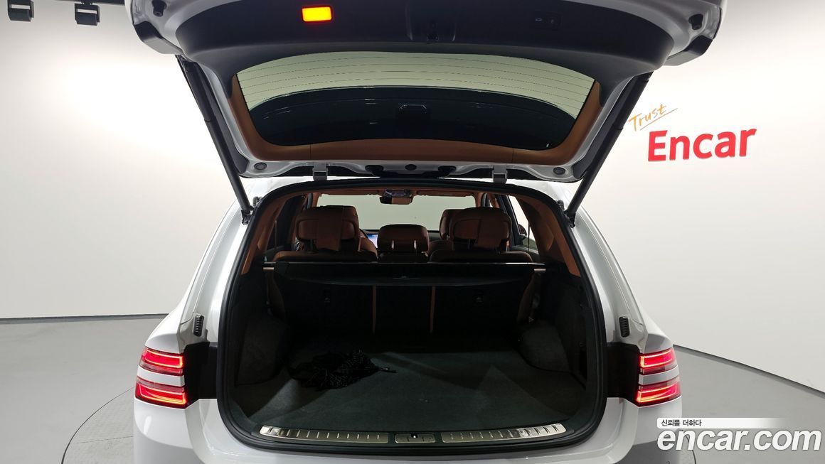 Genesis GV80 2025