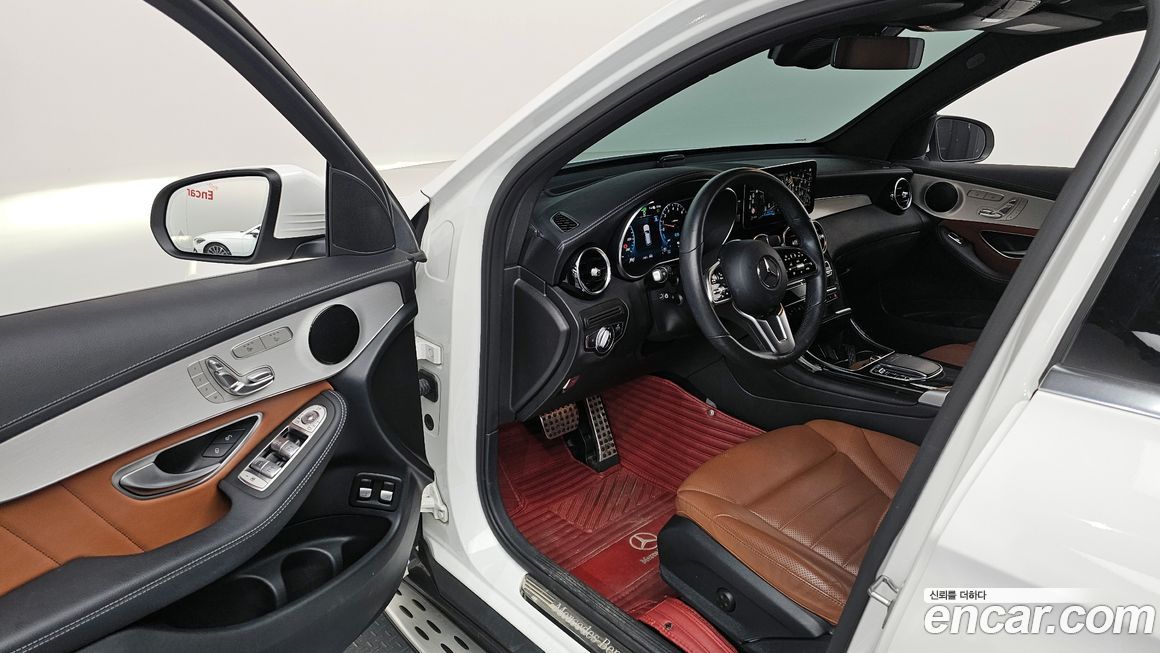 Mercedes-Benz GLC-Class 2022