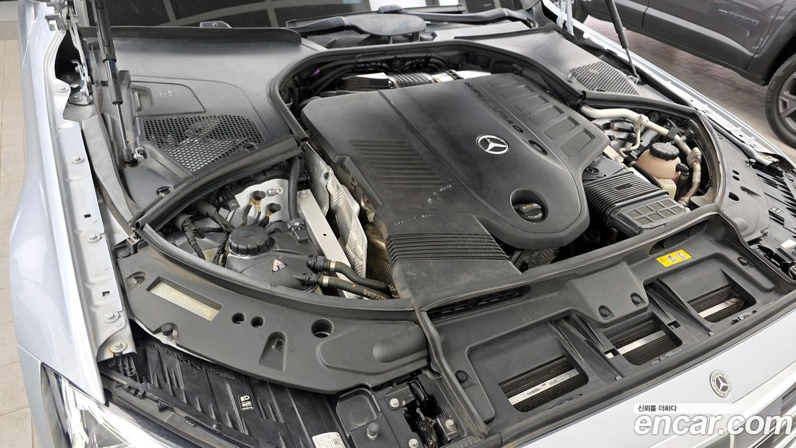 Mercedes-Benz S-Class 2022