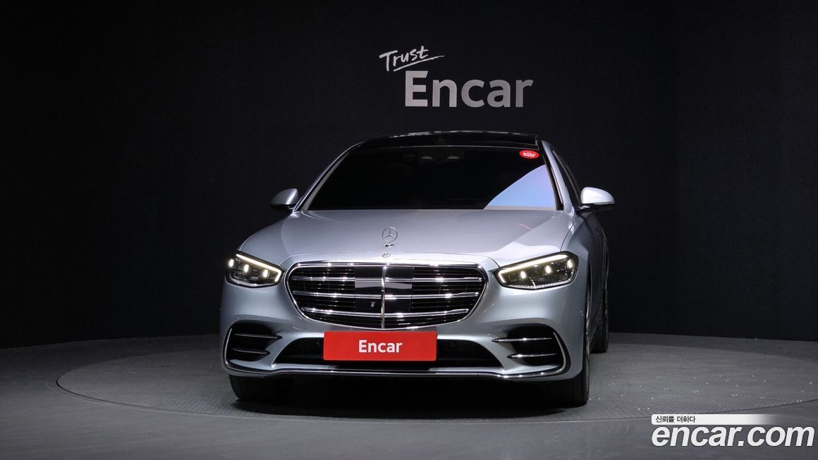 Mercedes-Benz S-Class 2022