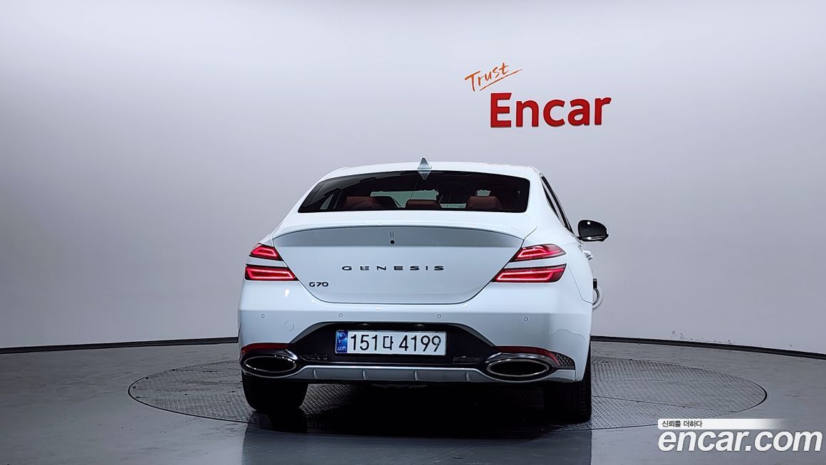 Genesis G70 2025