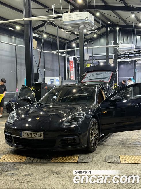 Porsche Panamera 2018