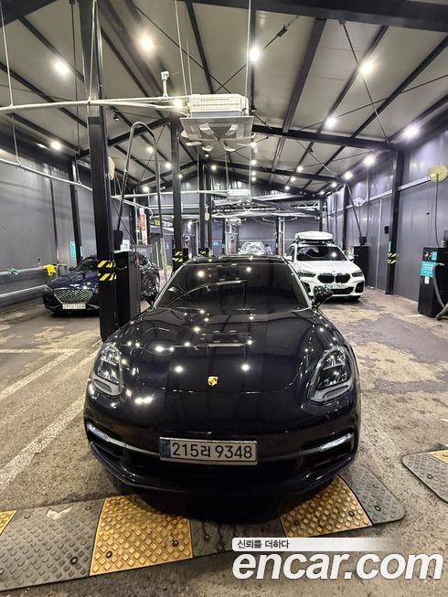 Porsche Panamera 2018