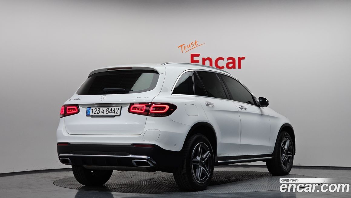 Mercedes-Benz GLC-Class 2022