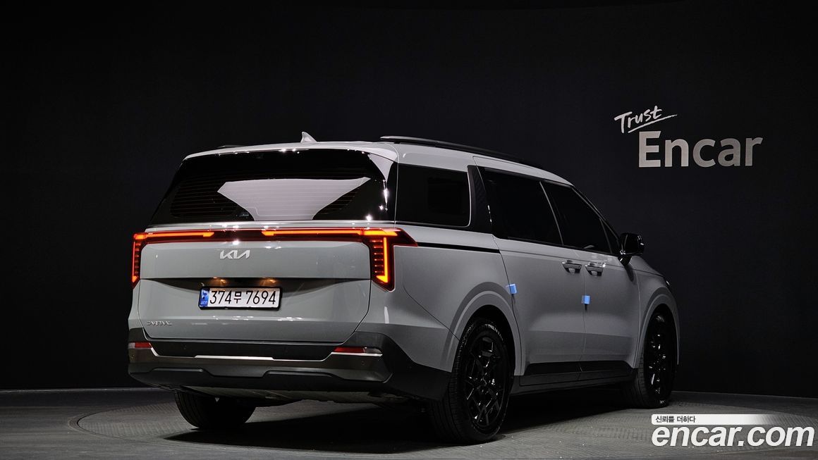Kia Canival 2025