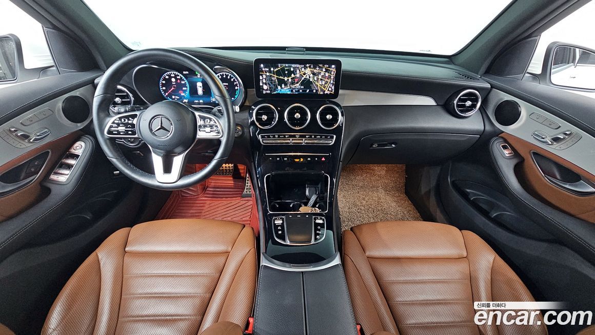 Mercedes-Benz GLC-Class 2022