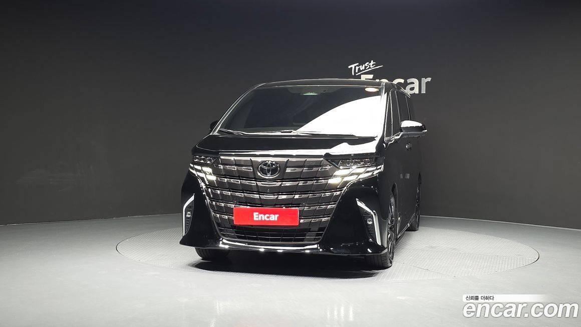 Toyota Alphard 2024