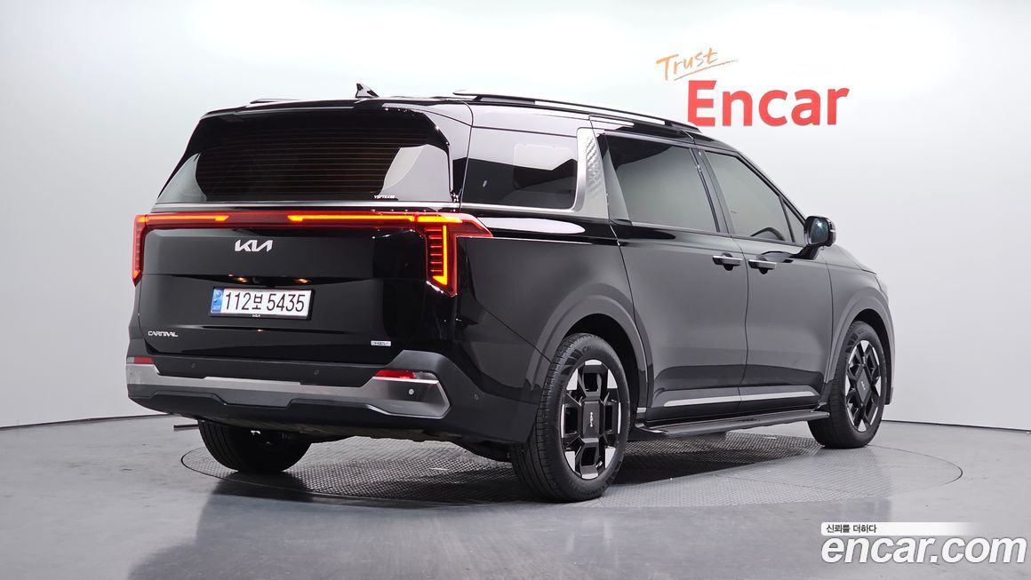 Kia Canival 2025