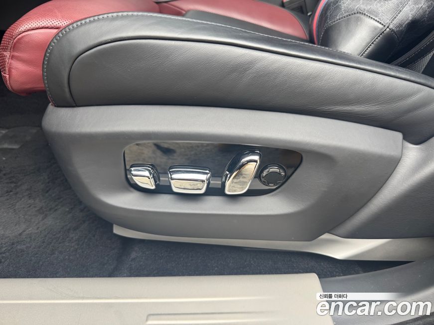 Rolls-Royce Ghost 2023