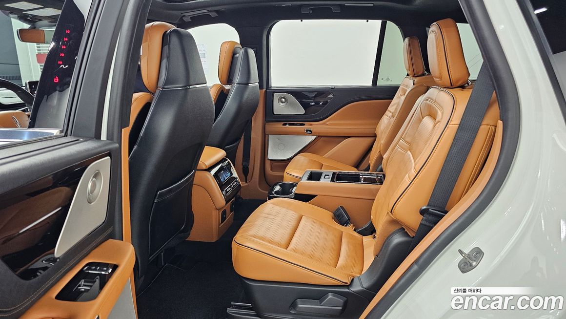 Lincoln Aviator 2023