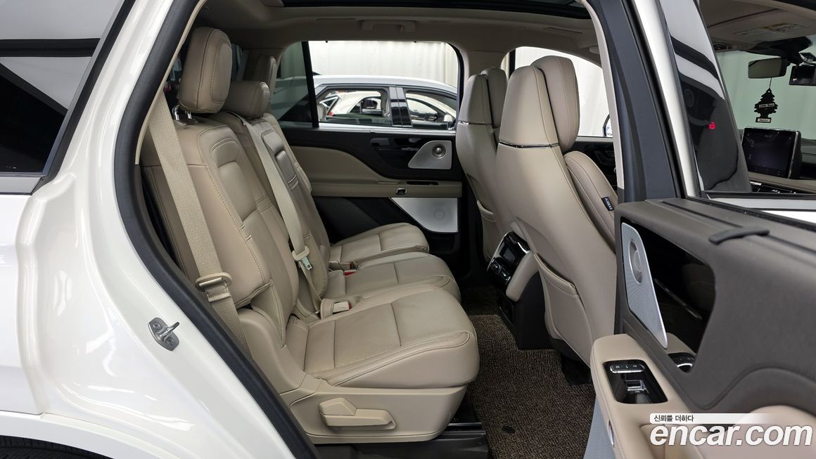 Lincoln Aviator 2023