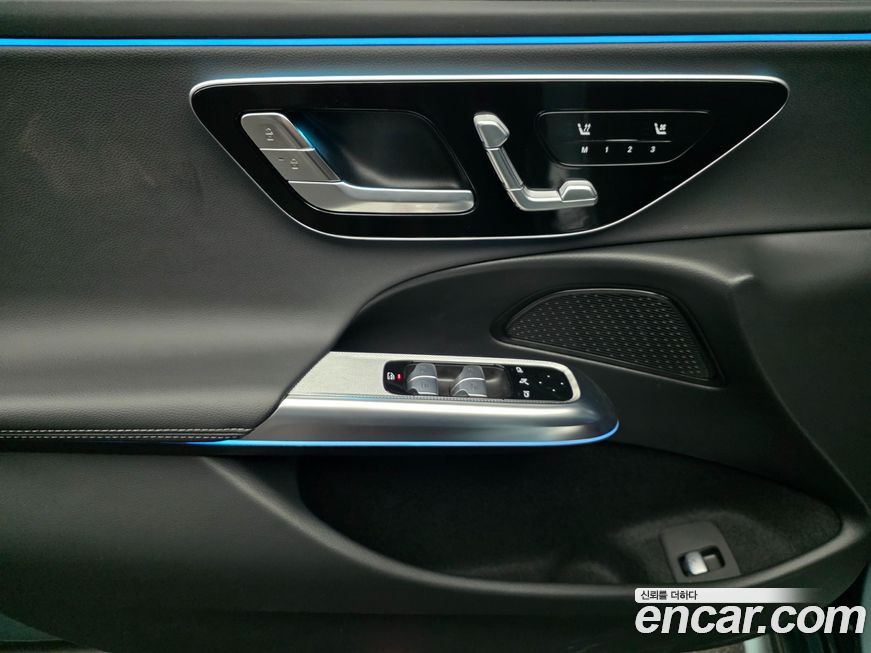 Mercedes-Benz E-Class 2025