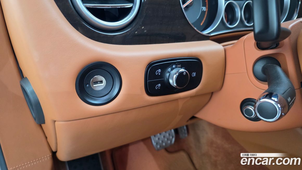 Bentley Continental 2015