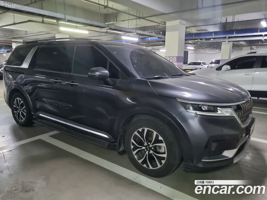 Kia Canival 2021