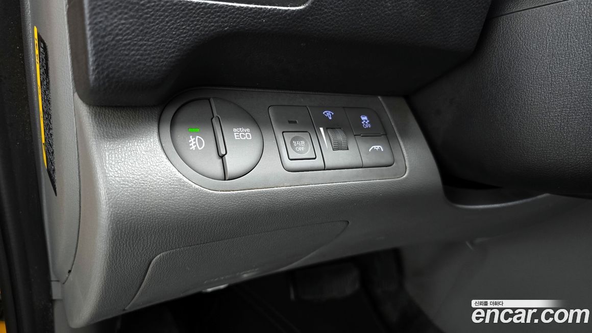 Hyundai Starex 2019