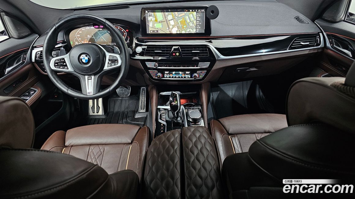 BMW Gran Turismo 2023