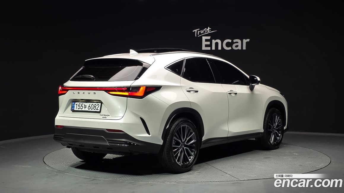 Lexus NX 2025