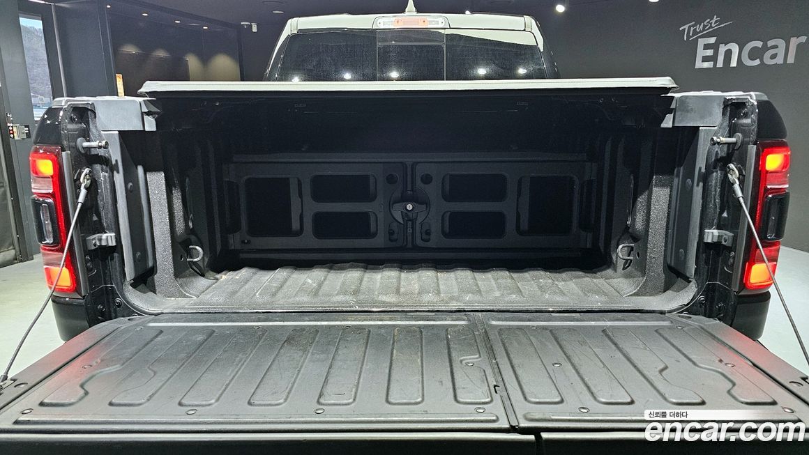 Dodge Ram Pick Up 2020