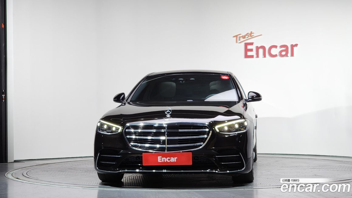 Mercedes-Benz S-Class 2021