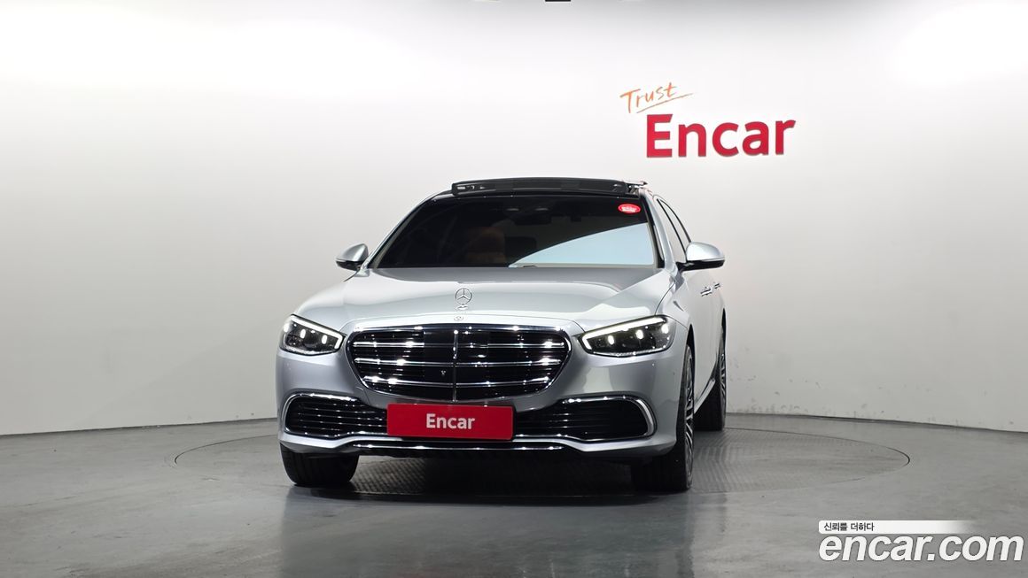 Mercedes-Benz S-Class 2021