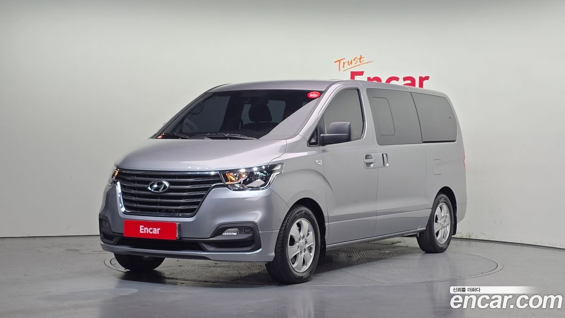 Hyundai Starex 2019