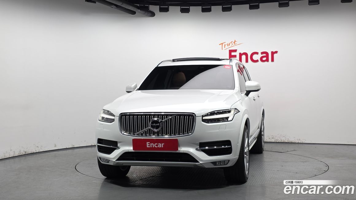 Volvo XC90 2019