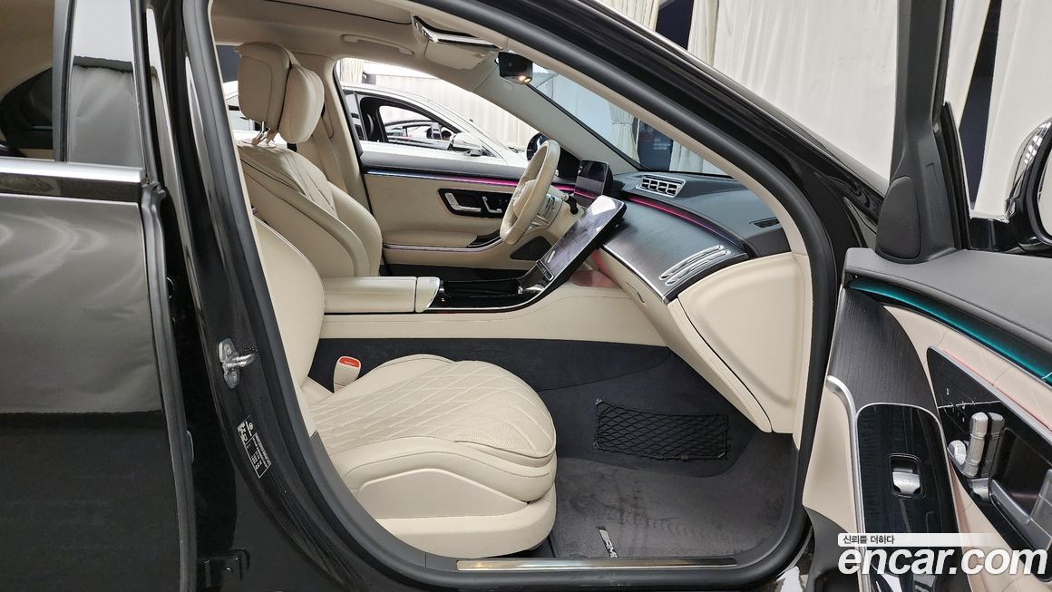 Mercedes-Benz S-Class 2021