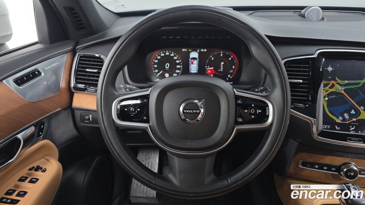 Volvo XC90 2019