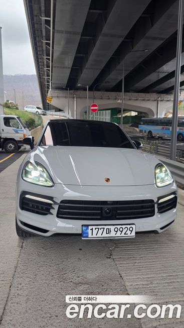 Porsche Cayenne 2023