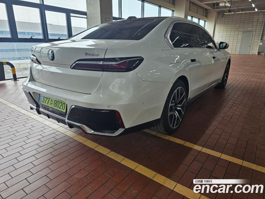 BMW 7-Series 2025